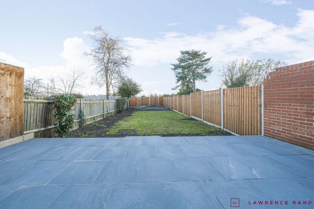 103 Shenley Avenue, Ruislip photo 3