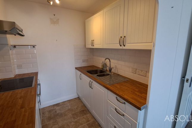 Flat 32, Dawes Court Fisher Street, Paignton photo 2