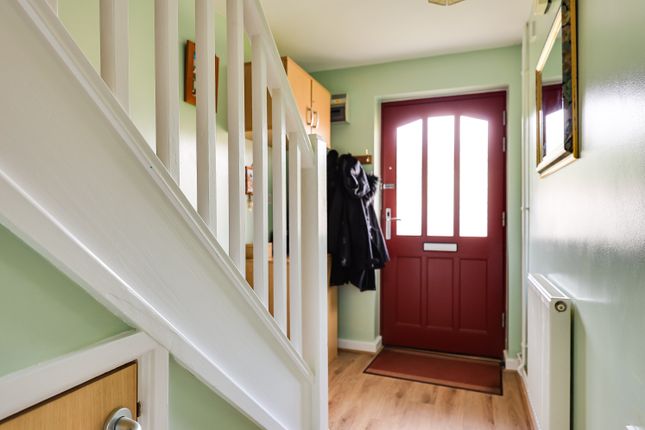 57, Stanley Webb Close, Sawston photo 4