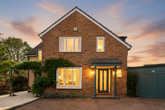 4-bed detached on 1 Picton Court, Ealing, £1,250,000