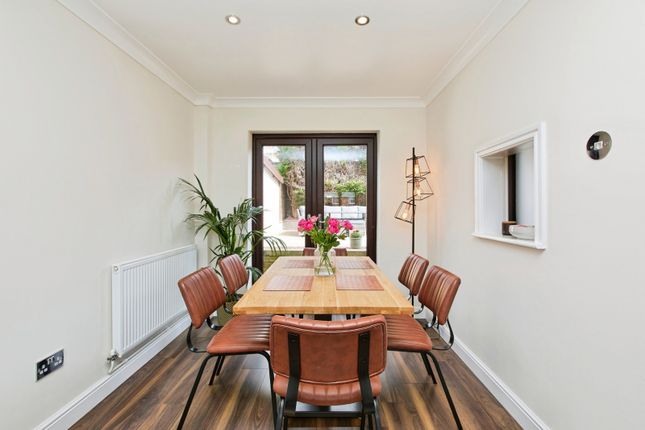 8, Richmond Close, Ilkeston photo 4