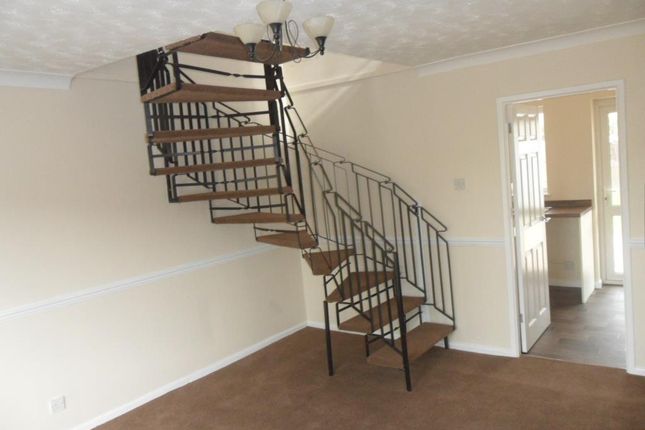 8A, Kempton Grove, Stoke-On-Trent photo 3