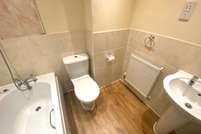 74, King's Lynn photo 5
