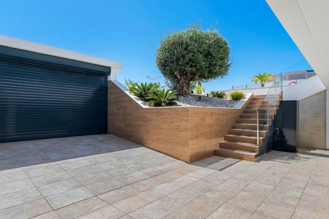 Villa for sale in Ciudad Quesada, Alicante, Spain