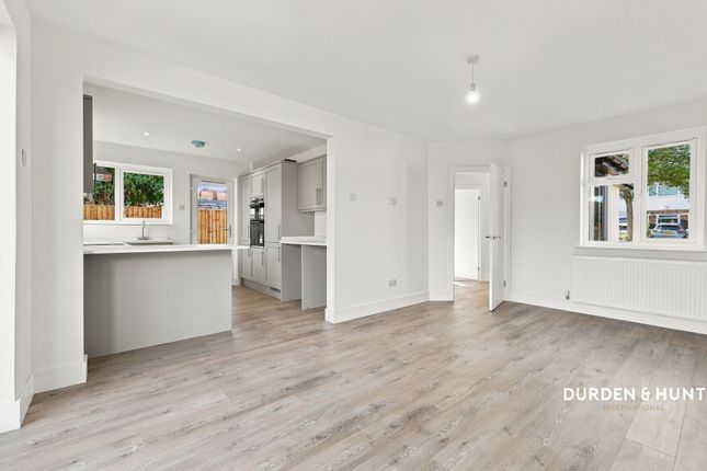 55 Belgrave Road, Leigh-On-Sea photo 3