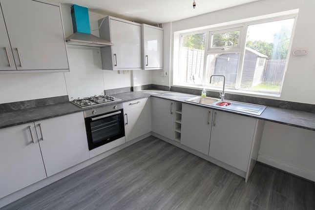 99 West Avenue, Wigston photo 3