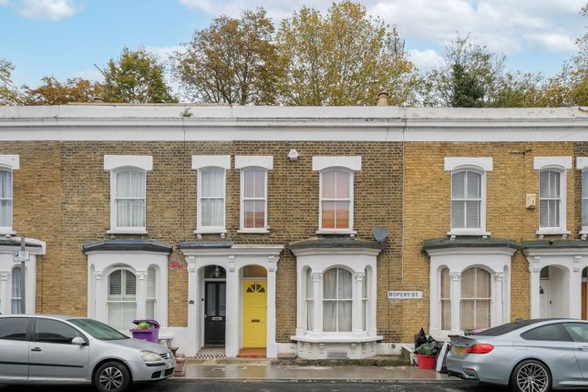 Thumbnail Terraced house to rent in Ropery Street, Mile End