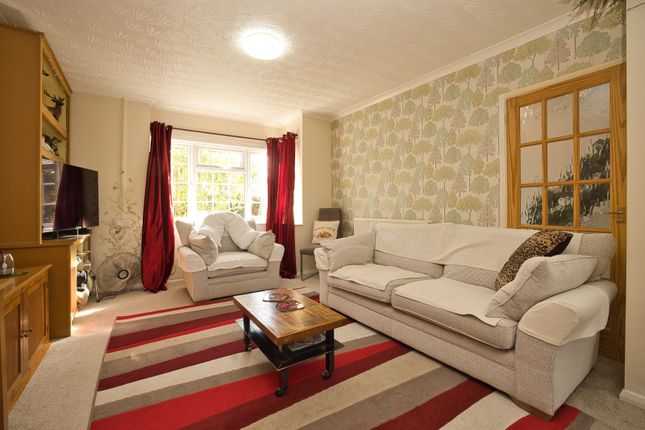 15, Beverley Way, Kent photo 3