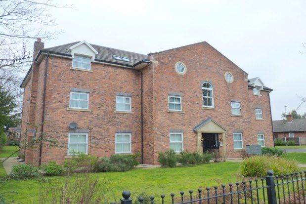 Thumbnail Flat to rent in 102 Eastham Rake, Wirral
