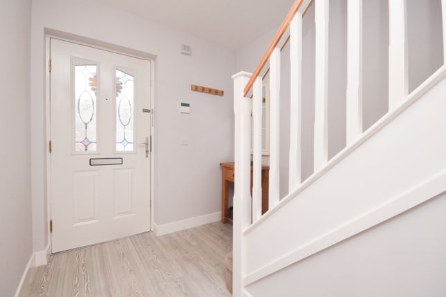 42, Castle Drive, Auchterarder photo 2