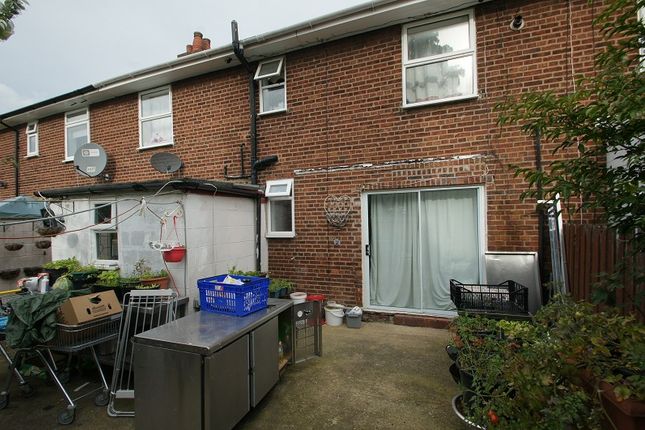 Thumbnail Terraced house for sale in Princes Road, Ellesmere Port, Cheshire.