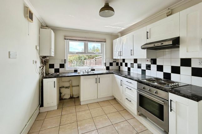 5 Lower West End, Port Talbot photo 2