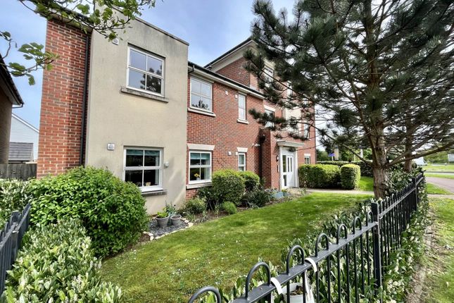 Flat for sale in Rowditch Furlong, Redhouse Park