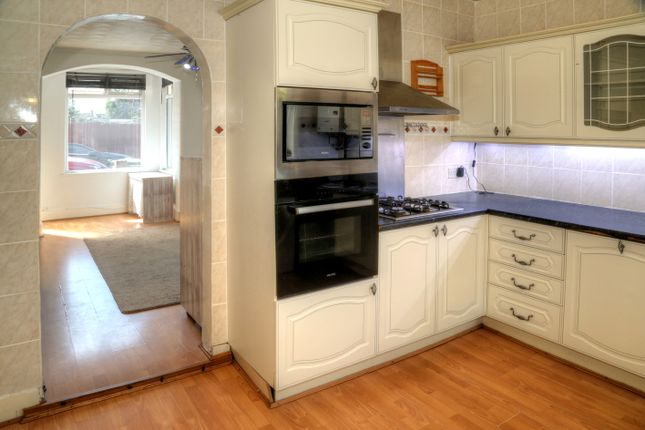41, Cedar Road, Erith photo 4