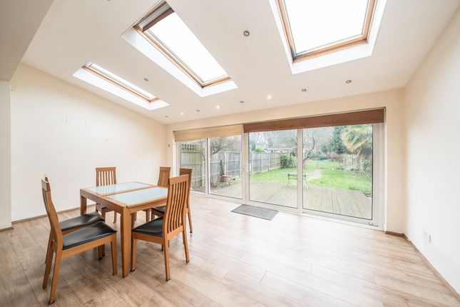 229, Jersey Road, Isleworth photo 4