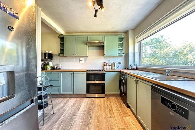 68, Drynham Road, Trowbridge photo 2