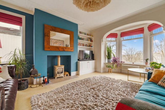 14, Newlaithes Road, Leeds photo 2