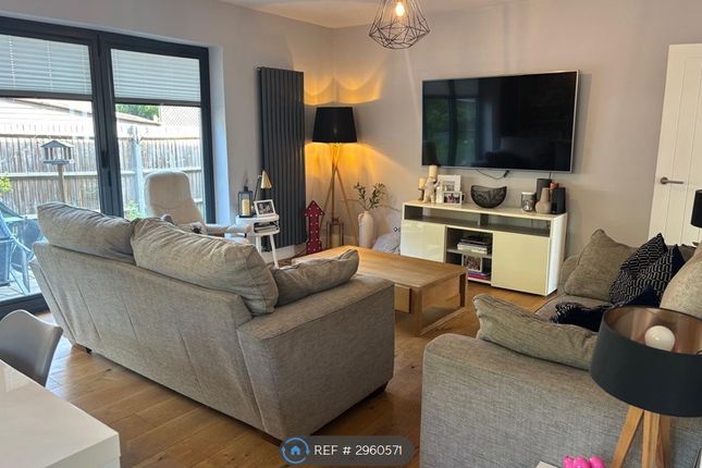 Colin Close, West Wickham photo 3