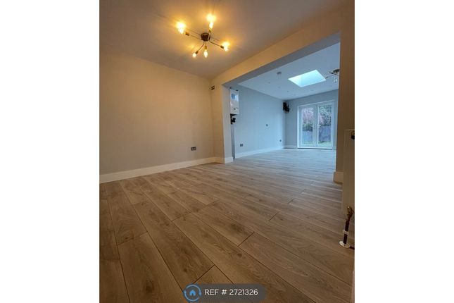Seymour Avenue, Luton photo 5