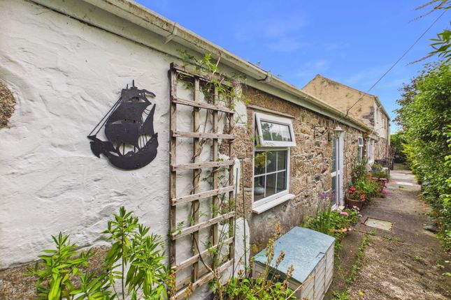 3 Trelowek, Penhale Road, Camborne photo 2
