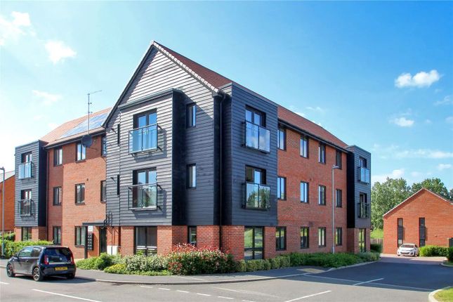 Thumbnail Flat for sale in Bannister Way, Leybourne, West Malling