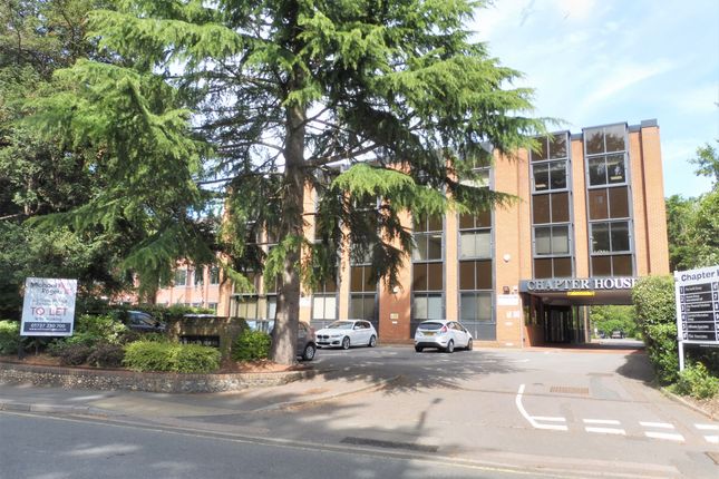 Office to let in London Road, Reigate