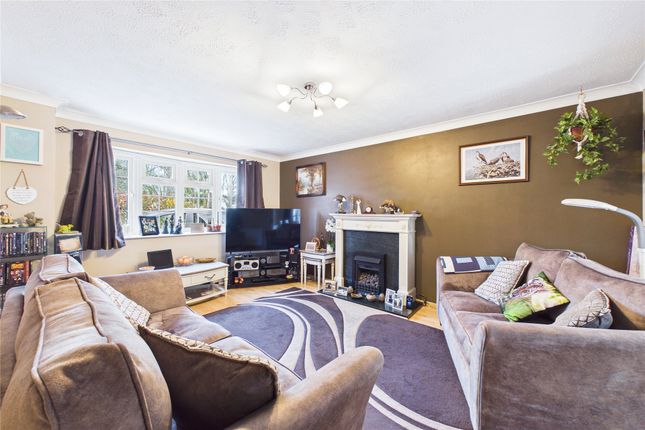 183, Sandy Lane, Farnborough photo 2