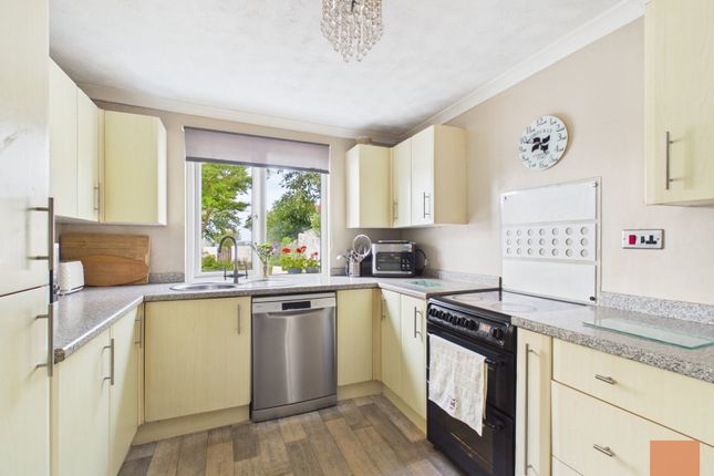 13, Fore Street, Camborne photo 4