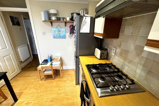 Flat 4, Southsea photo 5
