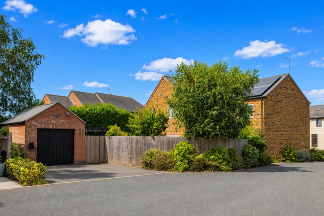 Main Street, Little Harrowden, Wellingborough photo 5