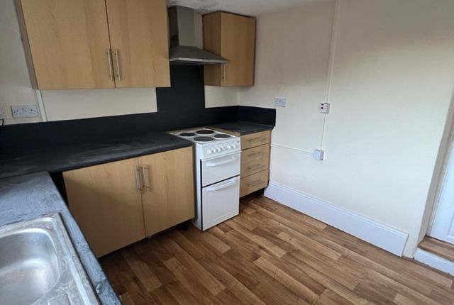 17, Church Street, Coundon photo 4