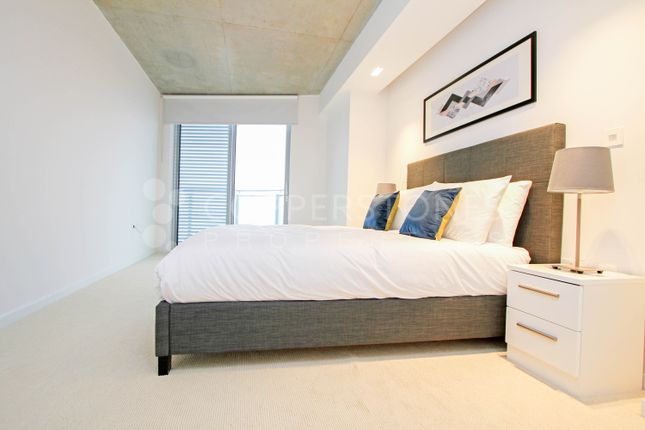 Flat for sale in Hoola, Tidal Basin Road, London