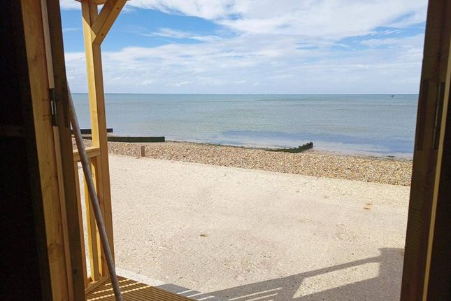 East Cliff Beach Huts, Beacon Hill, Herne Bay photo 2