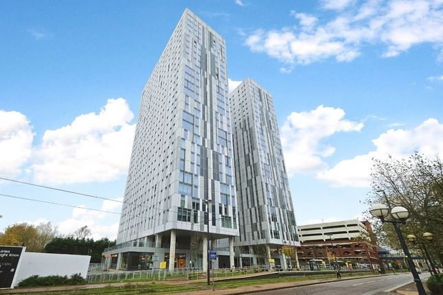 Thumbnail Flat for sale in A207 Michigan Point Tower A, 9 Michigan Avenue, Salford, Lancashire