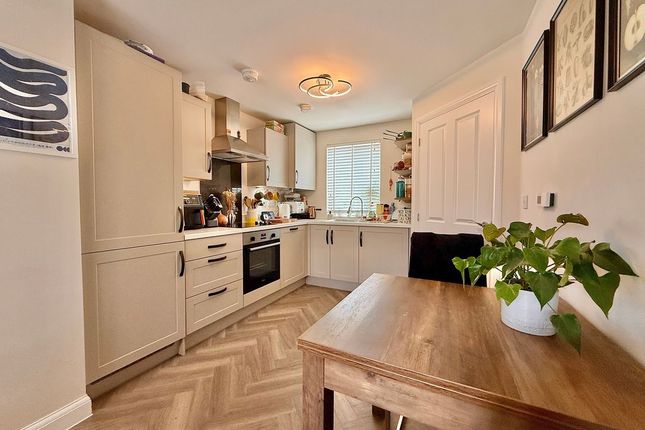 9, Hawkins lea, Saltash photo 2