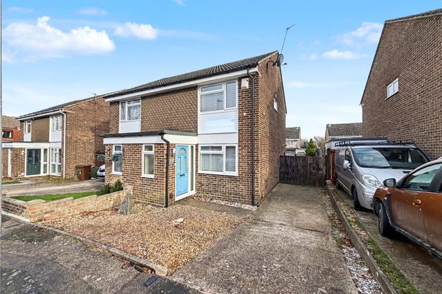 2-bed house on 9, Almond Grove, Gillingham, £325,000