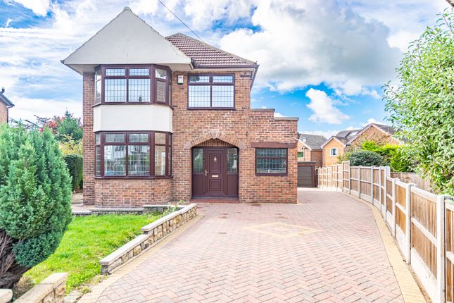 3-bed detached on 5, Barnswick View, Leeds, £455,000