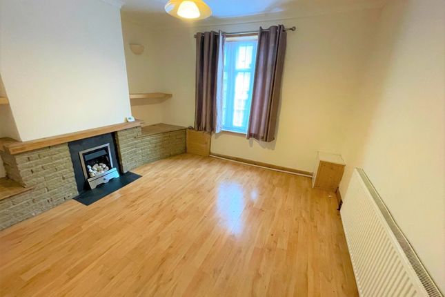 Thumbnail Terraced house to rent in Hamilton Road, Sheffield