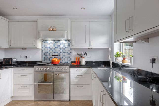 34 Burley Road, Ilkley photo 4