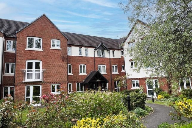 Thumbnail Flat for sale in Lugtrout Lane, Solihull