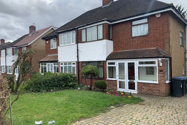 Thumbnail Terraced house to rent in Chandos Avenue, Southgate
