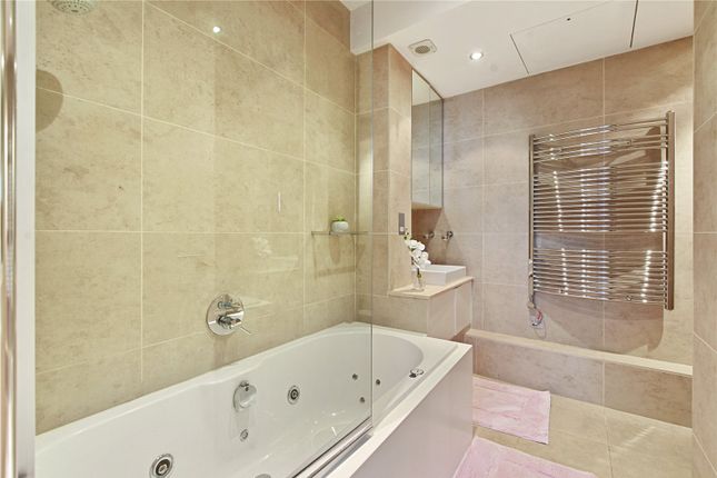 Flat for sale in The Galleries, St Johns Wood