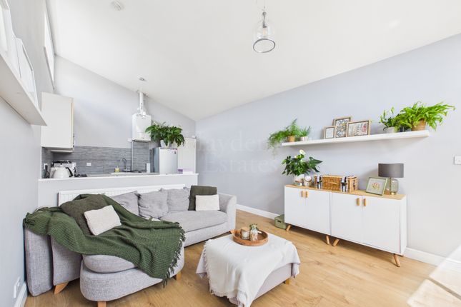 3, Lingfield Road, BEWDLEY photo 2