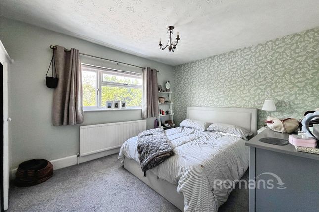 22A,, Somerset Road, Hampshire photo 3