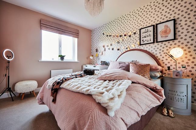 Cosy Bedrooms To Retreat To