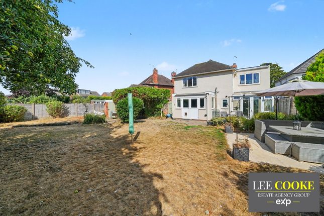 34, Meadow Road, Wolverhampton photo 3