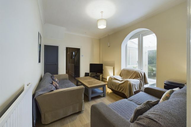 Frondeg Terrace, Llanelli photo 2