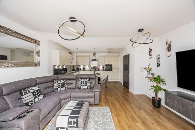 Flat 2, Jessop House, Coulsdon photo 3