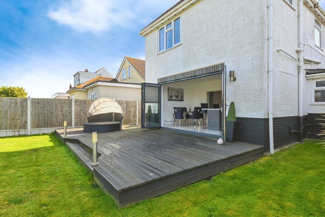 39, Bedford Road, Clacton-on-Sea photo 4