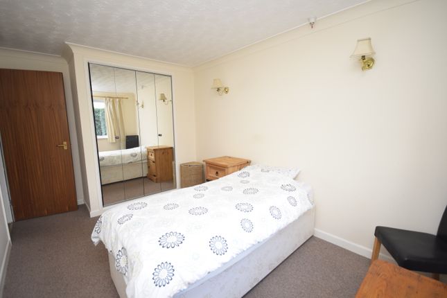 Flat for sale in St. Johns Park, Whitchurch